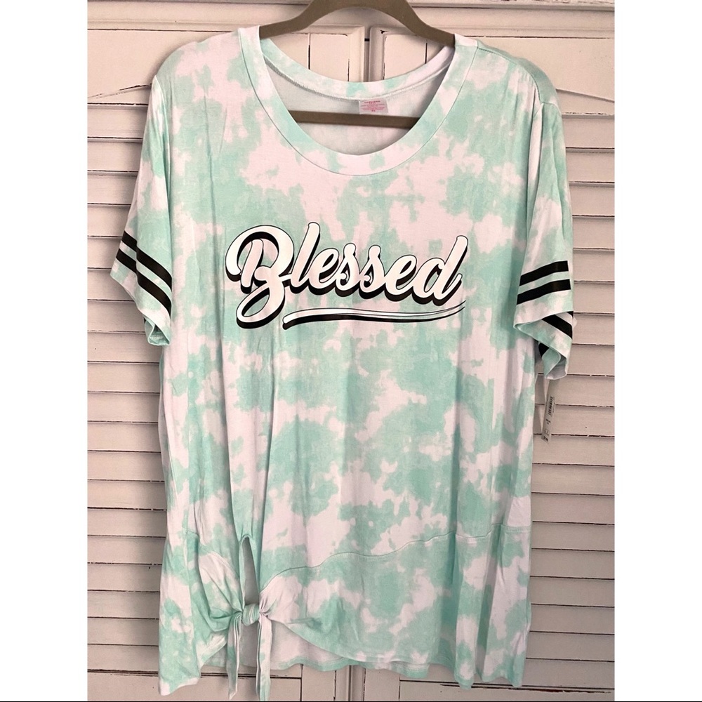 Blessed Knot Tee